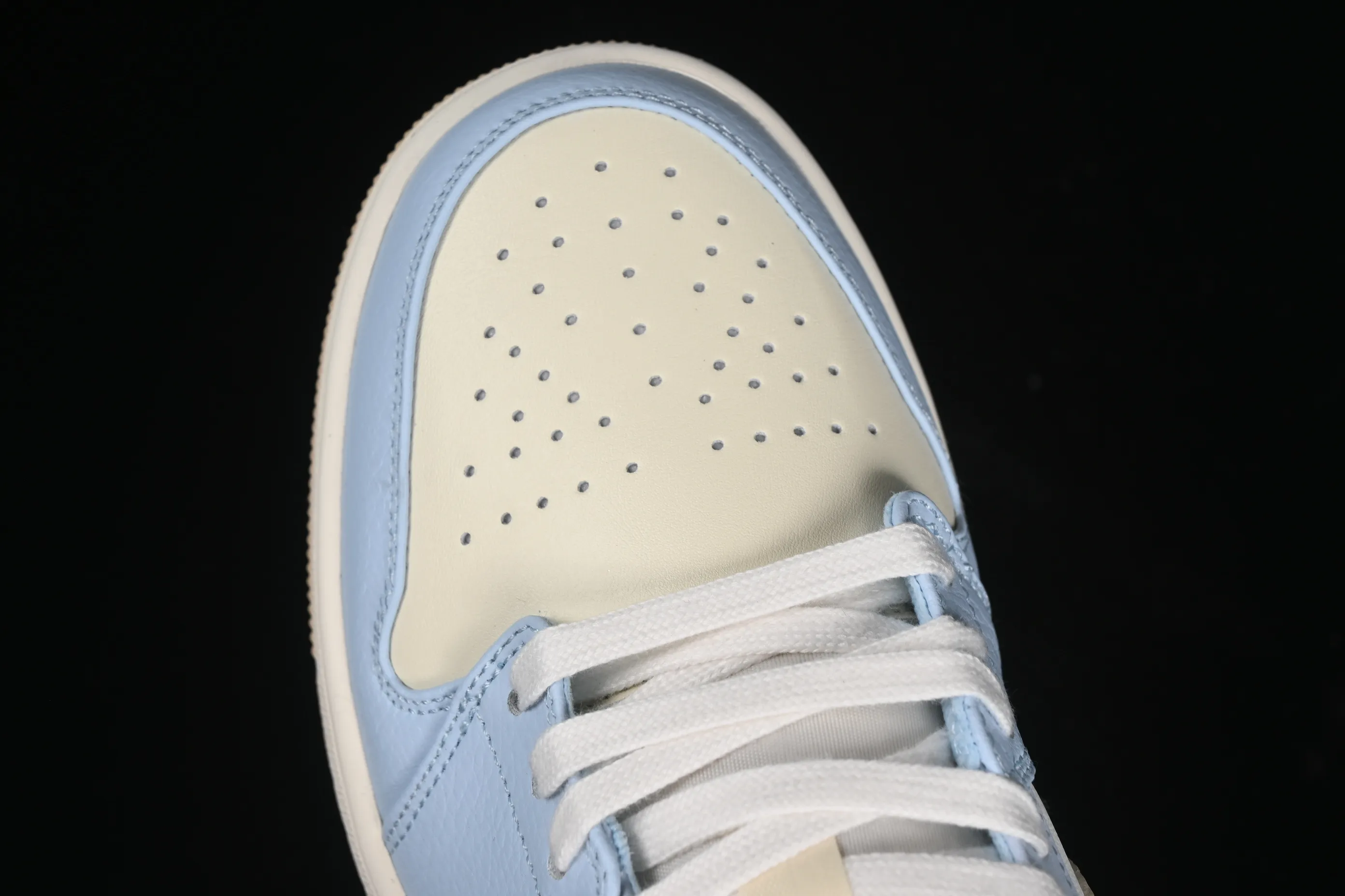 All categories Air Jordan Jordan series basketball shoes Air Jordan 1 Low Air Jordan 1 Low OG AJ1 Joe 1 meter white brown low-top cultural basketball shoes HQ4186-111